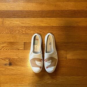 Katy Perry “The Heart” sneakers Sz 7